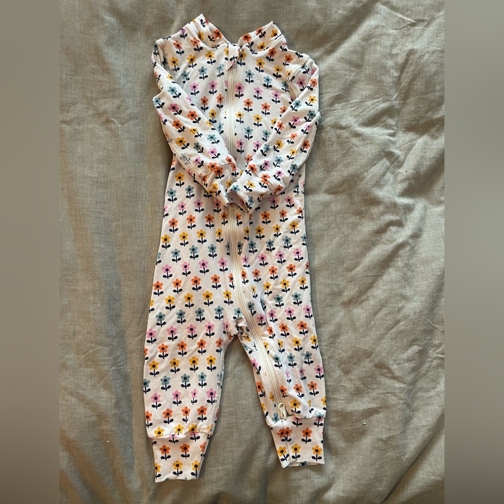 Hanna Andersson Multicolor Floral Baby Sleeper